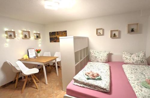 Lichtenhain Apartment | B3 - Urlaubsmagie Kleine Wohnung für 4P direkt am Wanderweg mit eigener Terrasse