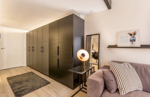 15th Arrondissement Apartment | B6 Loft Duplex 175Blo-Paris Convention
