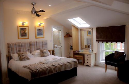 Hoole House | Ba Ba Guest House