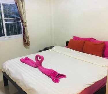 Sangkhla Buri House | Baan Dongsak River view