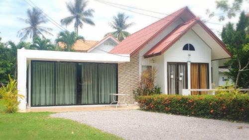 Sam Roi Yot Resort | Baan Golden Resort & Residences