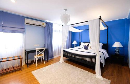 Thonglor Villa | Baan Khun Nai Thonglor, Luxury Thai Villa