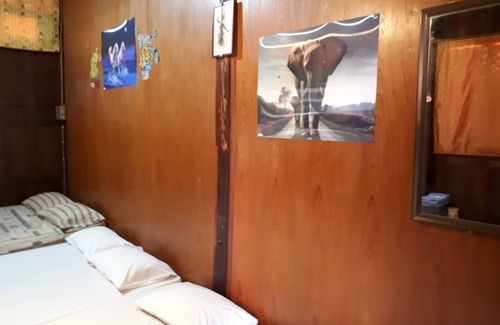 Amphawa House | Baan Khunyaichuea