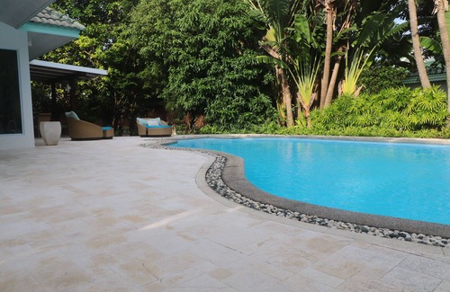 Maret Villa | Baan Samui Beach Private Villa Near The Beach