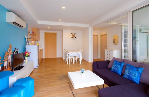 Hua Hin Apartment | Baan SanKraam 2BR Apt, DCD-PoolView