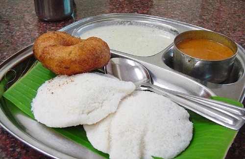 Thavinhal House | Babu's Homestay By Lexstays