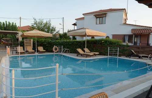 Archea Pissa Villa | Bacchus Villa
