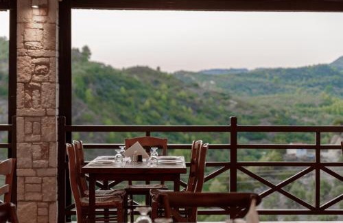Archea Pissa Villa | Bacchus Villa