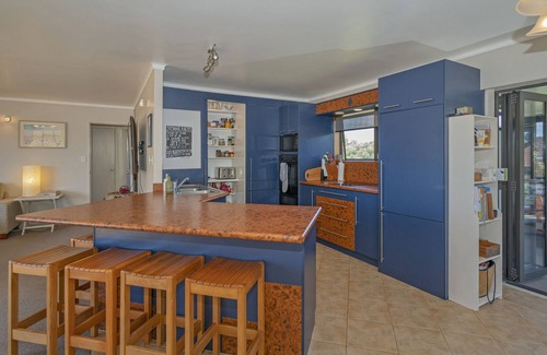 Pauanui House | Bach on Boulevard - Pauanui Holiday Home