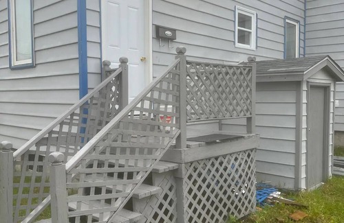 Downtown Apartment | Bachelor, Centrally located