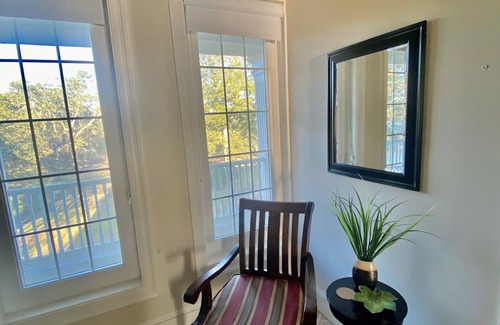 Gulf Hills House | Back Bay Biloxi Waterfront -Fish, Watch Nature, Golf-Minutes to Casinos-Elevator