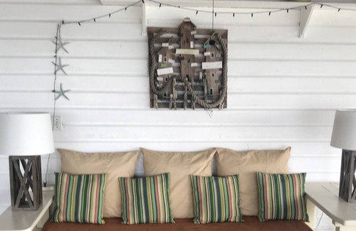 Fort Myers Beach House | Back Bay Island / Fish House