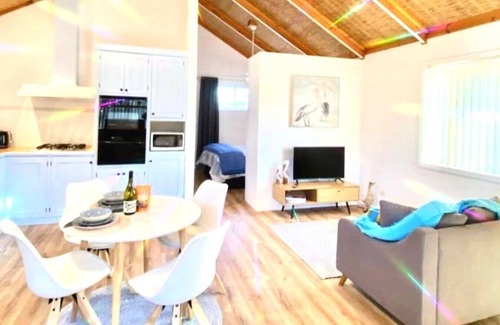 Victor Harbor Cabin | Back 'O' Burke Victor Harbor