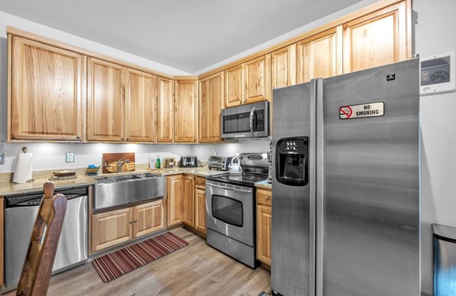 Star Valley Ranch Apartment | Back on VRBO! Cabin Apartment,nGrand Tetons, Yellowstone, Golf, Rafting,.