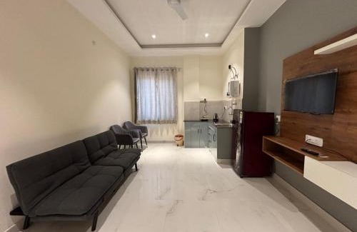 Tapovan Apartment | Back Stayz Laxman Jhula Apartments