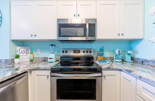 Sneads Ferry Condo | Back to School Special Spectacular View Beachfront Relaxing Beach Access & Pool