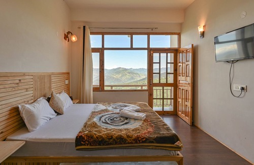 Cheog Hotel | Back Wood Stays cheog