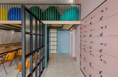 Batumi Hostel | Back2ME