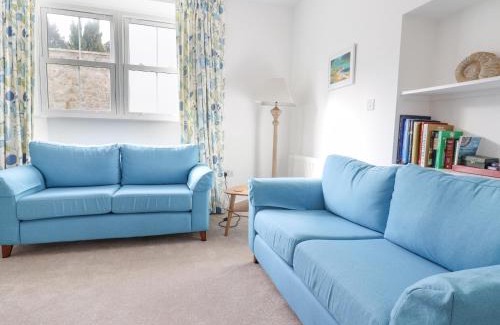 Charmouth House | Backlands Farmhouse