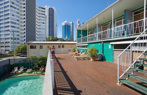 Surfers Paradise Hostel | Backpackers In Paradise 18-35 Hostel