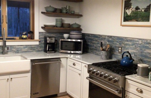 Springs House | Backyard Bliss! Perfect for Families! Heated Pool