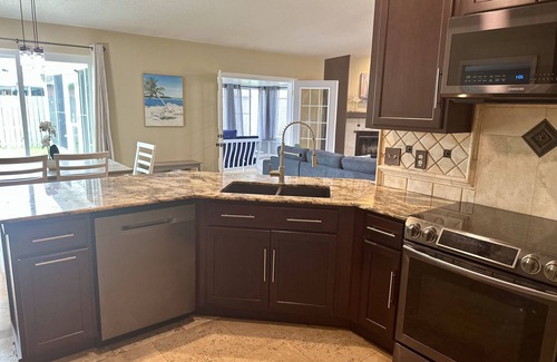 Navarre House | "Backyard Breeze "Private Pool (heated extra fee $), Bikes, Game Room