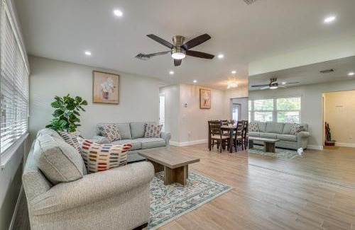 Lauderhill House | Backyard Oasis Fort Lauderdale Home Near Beach