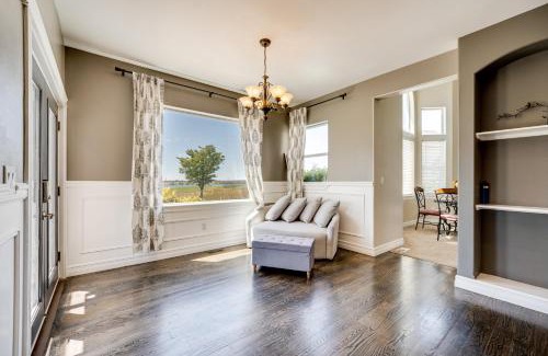 Grant County House | Backyard Oasis with Outdoor Kitchen! Moses Lake Home