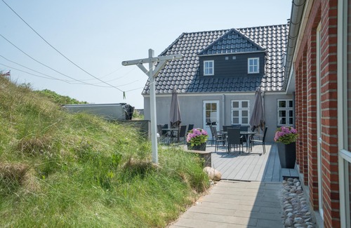 Henne Strand House | Badehotellet Klitgaarden