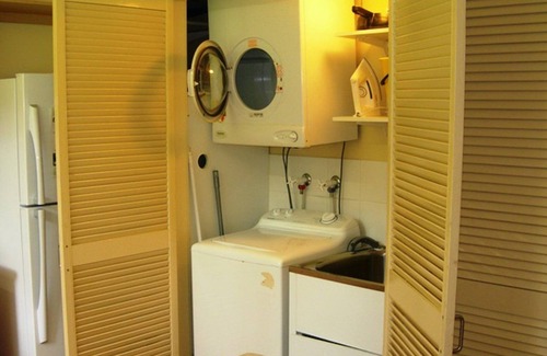 Rainbow Beach Apartment | Baden 29 - Rainbow Shores. Air conditioned. Ground Floor. Walk to Beach. WiF