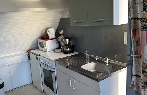 Baden Apartment | Baden Studio Rentals facing the sea