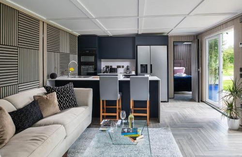 South Cerney House | Badgers Sett