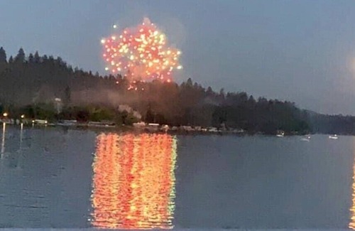 New London Resort | Badin Lake Bungalow