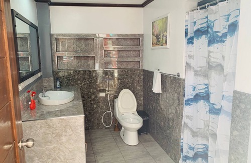 Puerto Galera Resort | BADLADZ Beach and Dive Resort