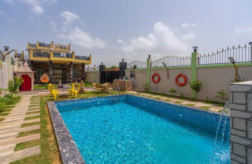 Viratnagar Villa | Badshah Farmstay by VEO - Part of StayVista