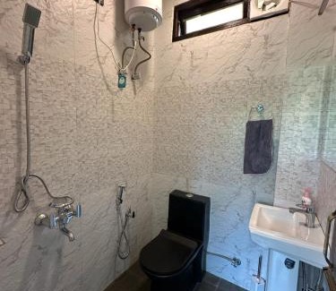 Gunehr Villa | Bagicha Baithak