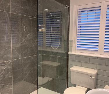 West Laroch Apartment | Bagpipers Luxury Hideaway Glencoe Ballachulish Highlands Near Fort William