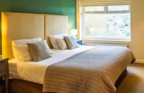 Bakewell Cabin | Bagshaw Lodge