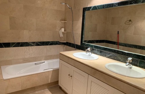Marbella Apartment | Bahía visitahermosa ( Bahía de Marbella )