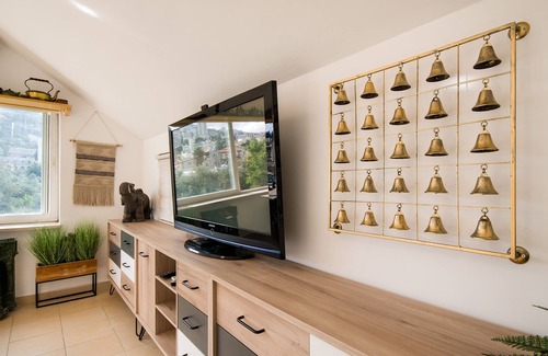 Haifa Apartment | Bahai gardens view, german colony central location