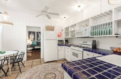 Downtown House | BAHAMA DREAMING ~ Incredibly Located 3 Bed, 2 Bath w/Private Heated Pool!