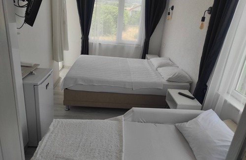 Eceabat Hotel | Bahceli Konak