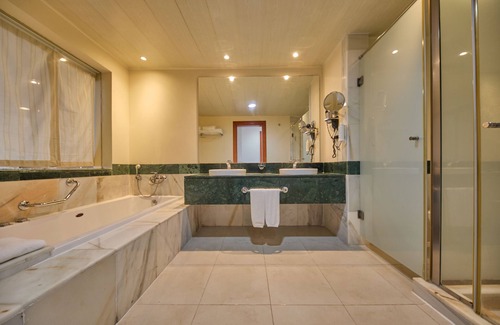 Runaway Bay Resort | Bahia Principe Luxury Runaway Bay - Adults Only - All Inclusive