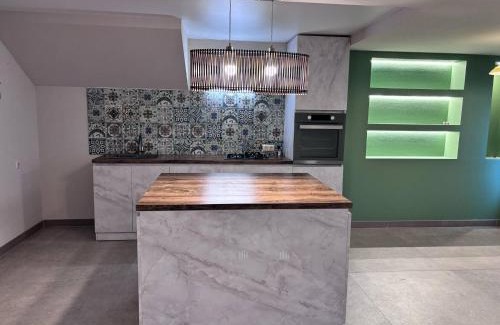 Kvemo Kartli Apartment | Bahnhof Apartment