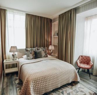 Aluksne Hotel | Bahnhofs hotel