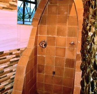 Fort Portal Cabin | Bahundu Safari Lodge