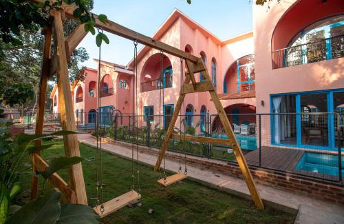 Mandrem Villa | Baia Luxe 3BHK Villa Pool & Jacuzzi, Mandrem Goa