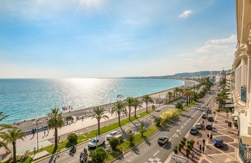Les Baumettes Apartment | Baie Azur by Interhome