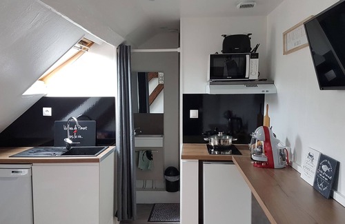 Ault Apartment | 💕 Baie de Somme Ault, comfy flat for 2 to 4, near the sea, WIFI