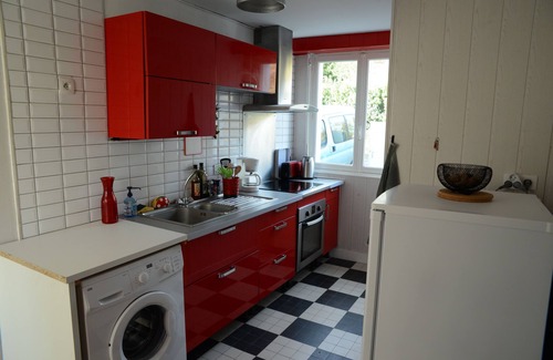 Saint-Jean-le-Thomas House | BAIE DU MT ST MICHEL -PLAGE, house with garage, terrace, enclosed garden, free wifi